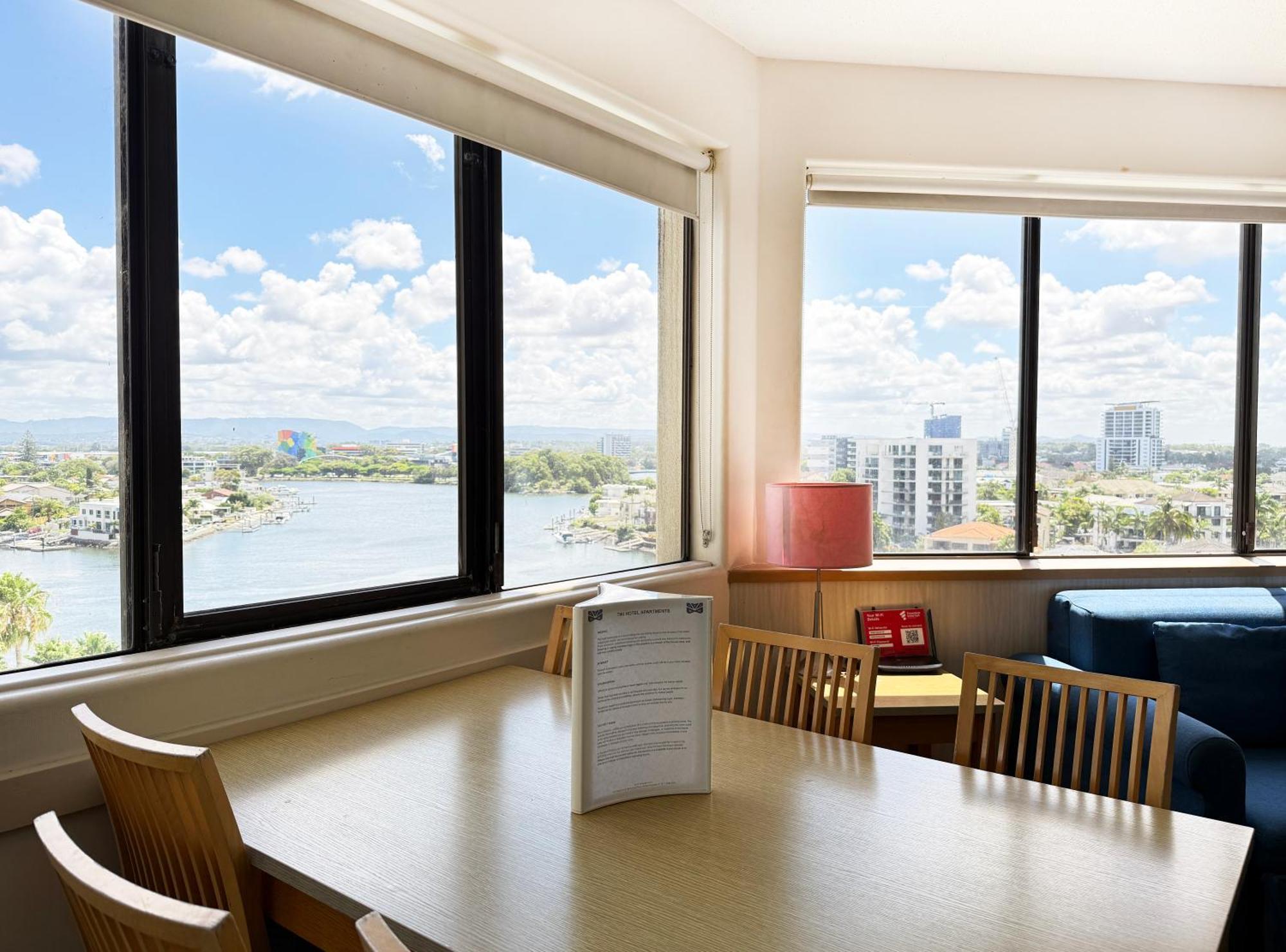 Tiki Hotel Apartments Surfers Paradise Gold Coast Luaran gambar
