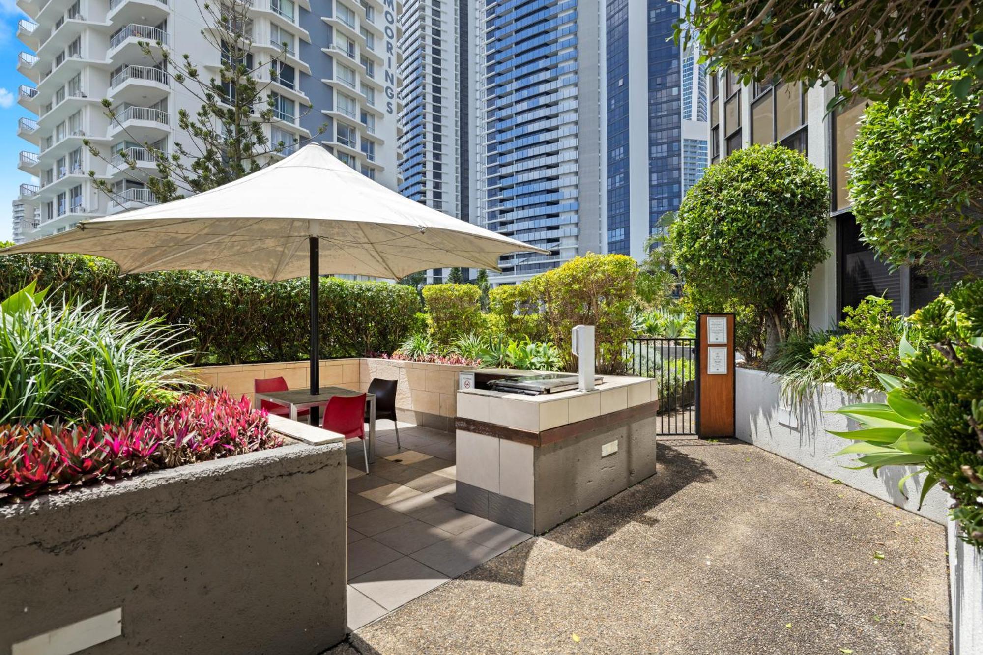 Tiki Hotel Apartments Surfers Paradise Gold Coast Luaran gambar