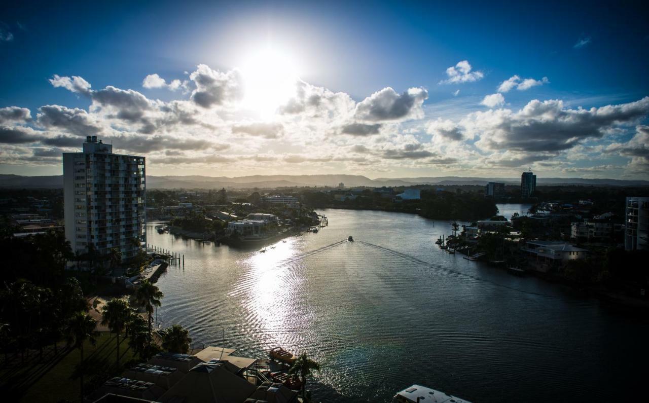 Tiki Hotel Apartments Surfers Paradise Gold Coast Luaran gambar